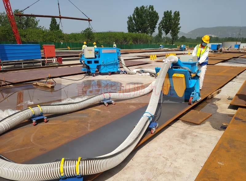 LM-850移動(dòng)式拋丸機(jī)清理鋼板效果非常棒
